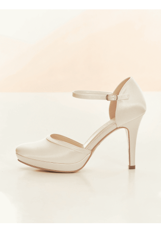 Avalia Dona Scarpe da Sposa ()