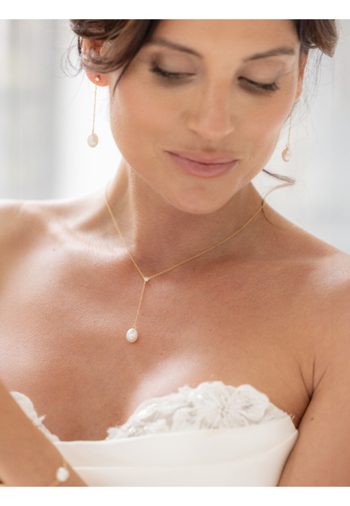 Abrazi Ashley Orecchini ()