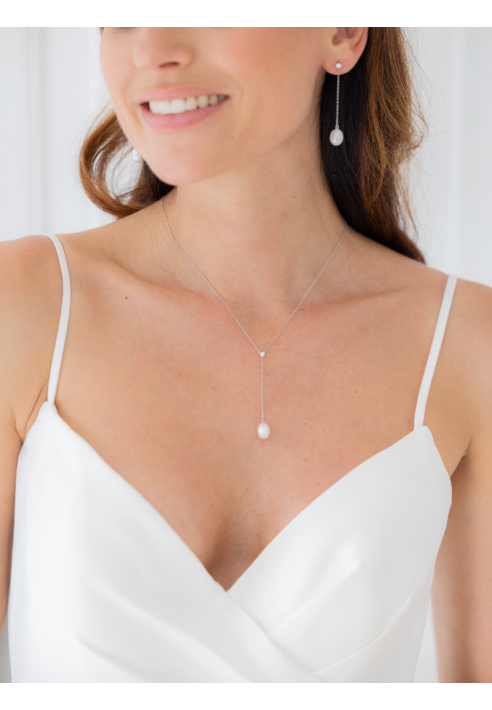 Abrazi Ashley Orecchini ()